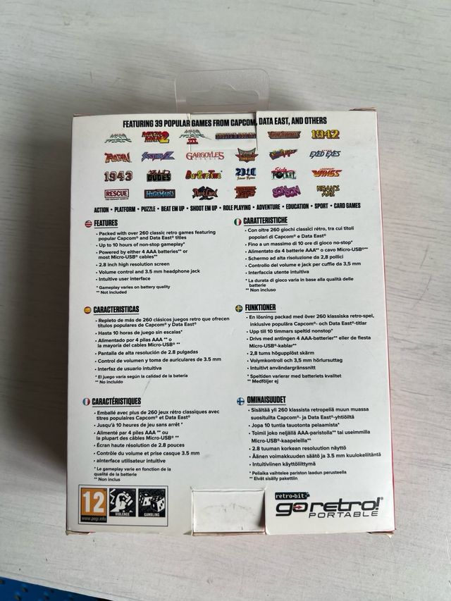 Consola Retro-Bit Go Retro! Portable