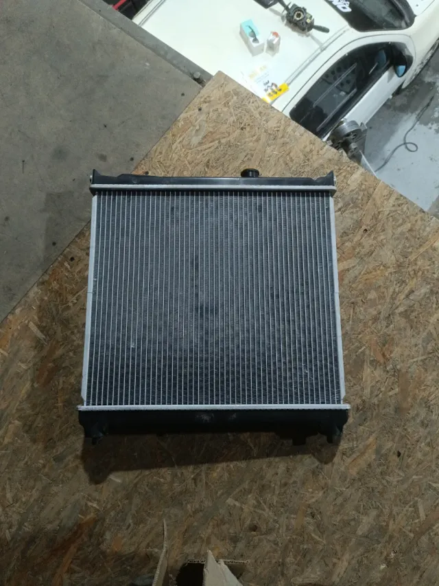 Radiador Suzuki Vitara Refrigerante