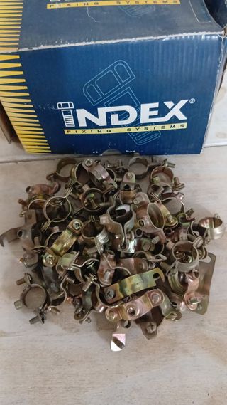 200 Abrazaderas Index 18mm M6