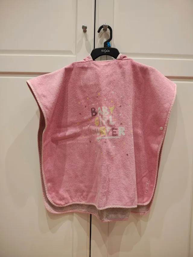 Capa toalla infantil rosa 4 años