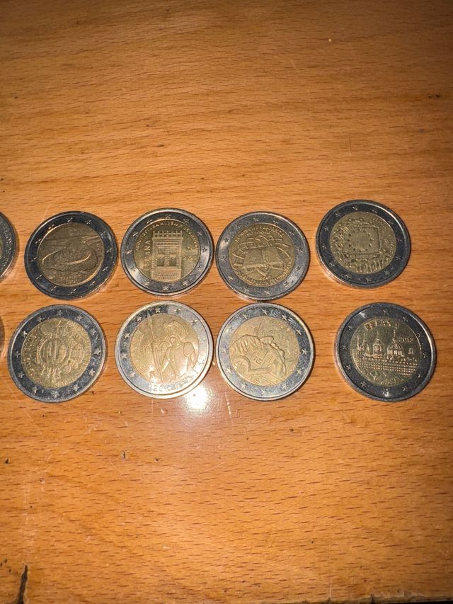 30 Monedas 2 Euros Conmemorativas