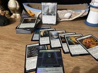 commander voltron aura mono bianco lighpaws