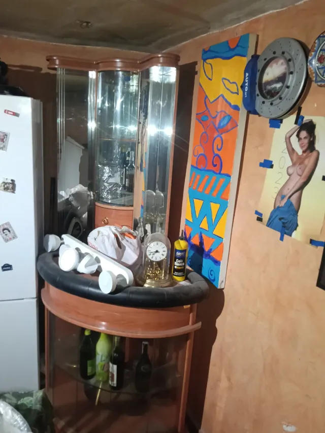 Mueble Bar Esquinero Madera y Cristal