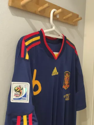 Camiseta España Mundial Sudáfrica. Iniesta 6. XL
