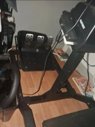 Cockpit Simracing Logitech Completo