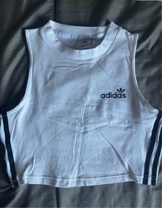 Top Adidas Blanco sin Mangas
talla s/m