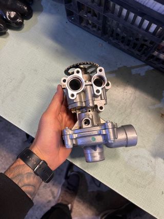 Bomba de agua Yamaha R1 2008