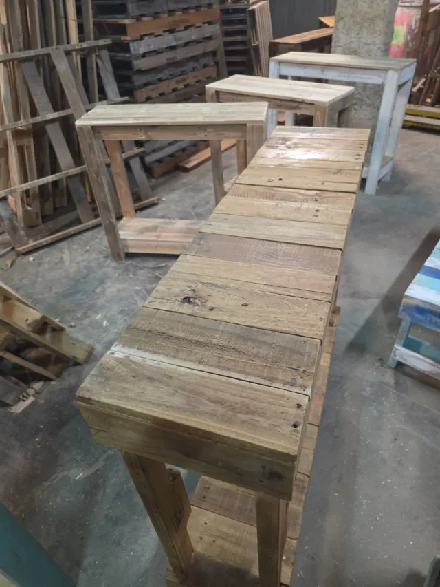 Consolle da ingresso in legno in stile rustico