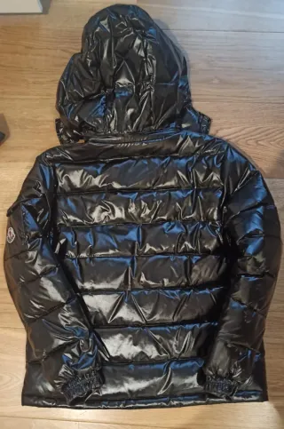 Abrigo Moncler brillante Talla S