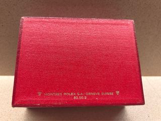 Caja Rolex Vintage con bordado 
Montres 60.00.2