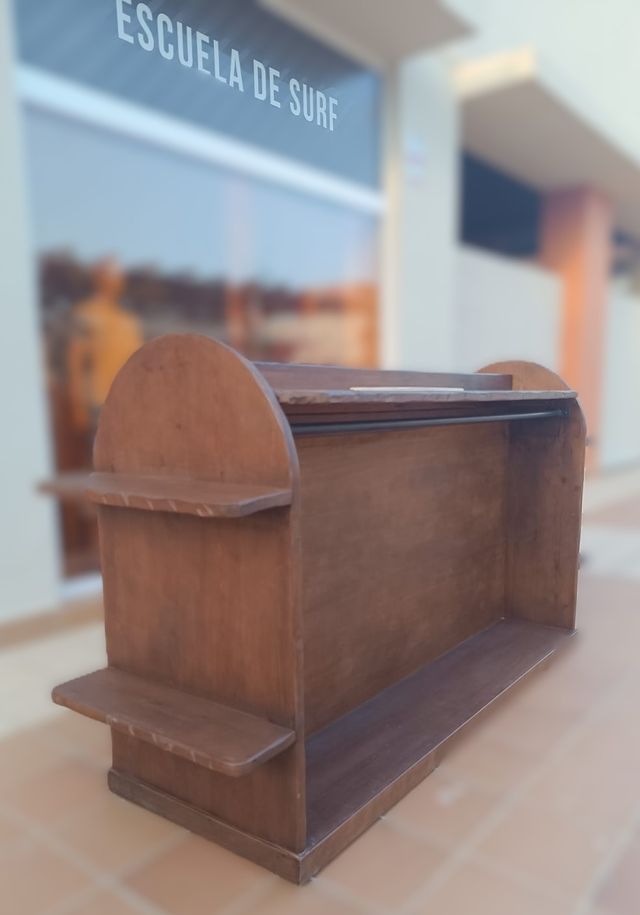 Góndola madera con barras