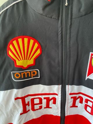 Chaqueta Ferrari Racing Negra y Roja