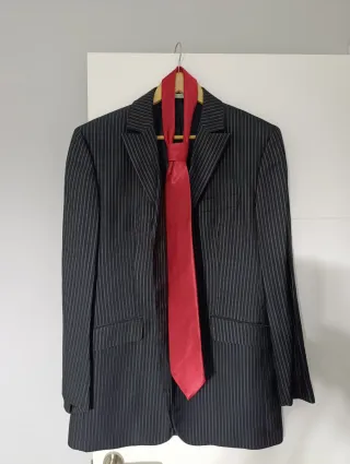 Traje Novio Talla 42 Chaleco Rayas
Giovanni valdi