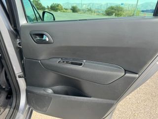 Peugeot 5008 1.6Hdi 120cv Allure 2016