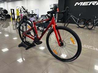 Bicicleta GIAN REVOLT 1 GRENADINE