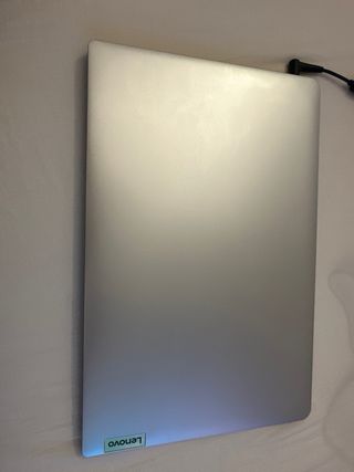 Lenovo Ideapad 1i 15 7 Gris/Plata