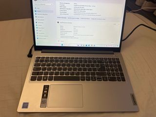 Lenovo Ideapad 1i 15 7 Gris/Plata