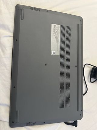 Lenovo Ideapad 1i 15 7 Gris/Plata