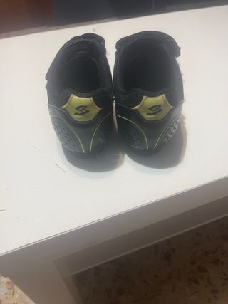 Zapatillas spinning negras