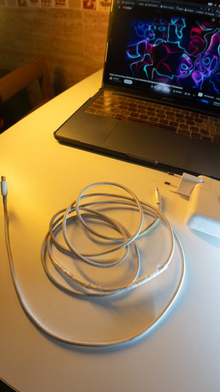 MacBook Pro M1 250GB Gris Espacial Perfecto Estado