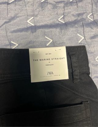 Vaqueros Zara negros anchos mujer