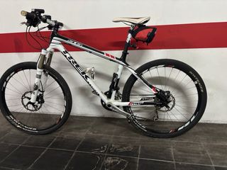 Bicicleta Trek Technology Carbono 9.8