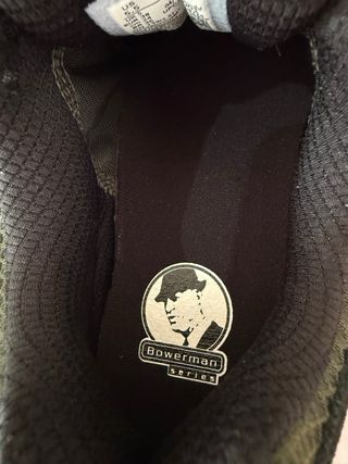 Nike Vomero 5 Negro Verde Oliva