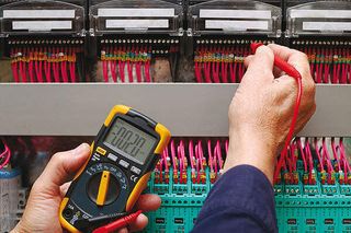 Profesionales en Electricidad, Lavandería y Reform