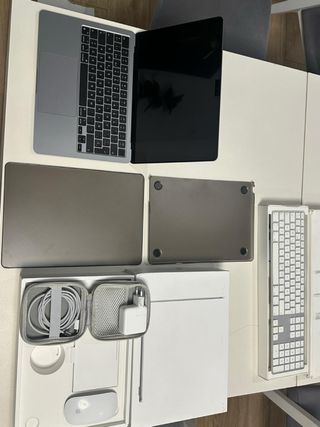 MacBook Air 13 M2 8 núcleos Plata/Gris Espacial