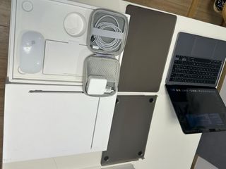 MacBook Air 13 M2 8 núcleos Plata/Gris Espacial