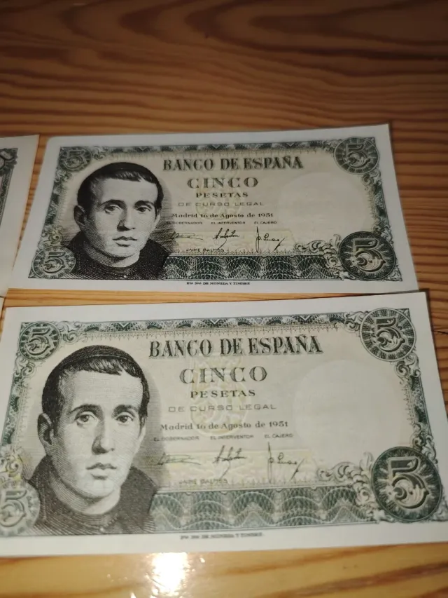 Lote 4 Billetes 5 Pesetas Correlativos