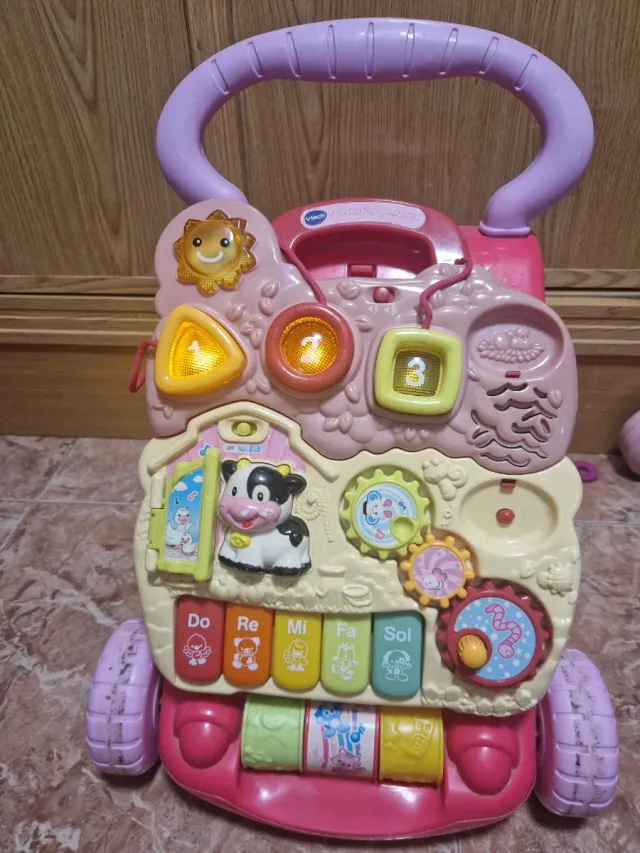 Andador musical VTech para bebé