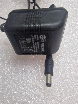 Cargador ITE 9V 300mA
