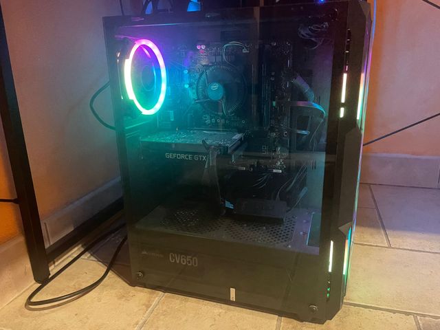 PC Gaming Nero con RGB