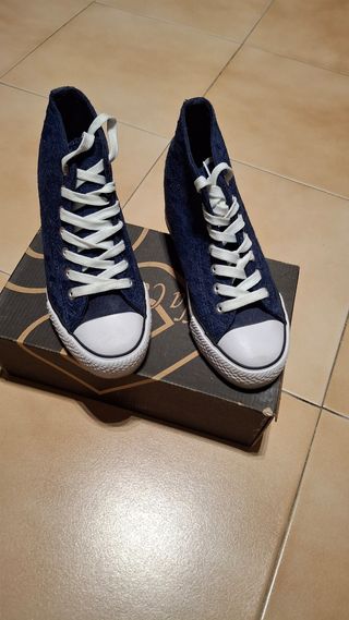Scarpe tipo Converse blu