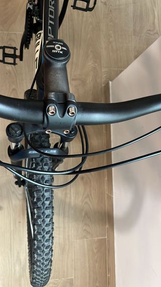 BULLS Raptor 29 – MTB 29” con frenos de disco