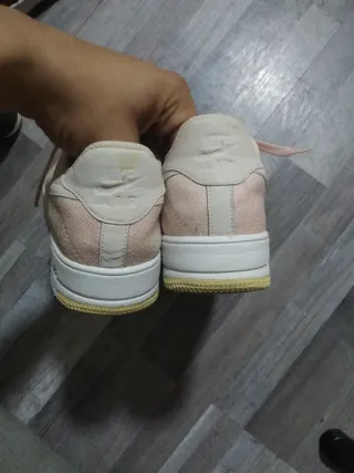 Nike Air Force rosas