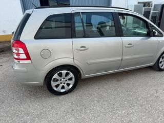 Opel Zafira 2009