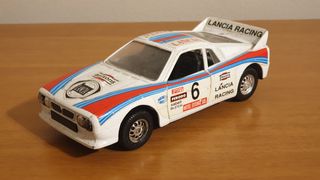 Modellino LANCIA 037 Racing Arexons Mira 1/24