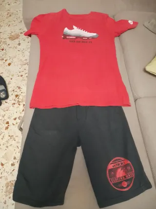 Completo T-shirt Nike e Pantaloncini Waikiki OVS