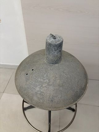 Lampadario industriale vintage grigio metallo