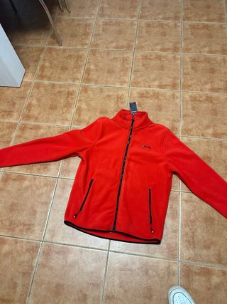 Polar rojo hombre