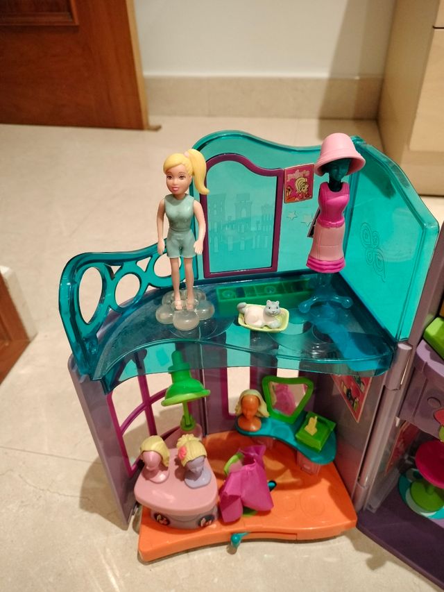 Polly pocket café
