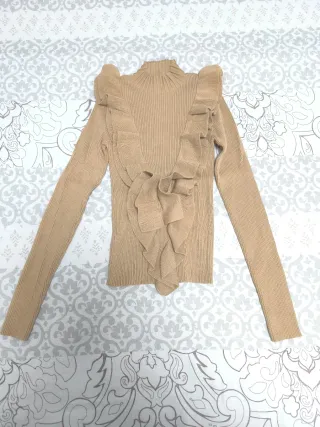 Jersey marrón cuello alto volantes talla S