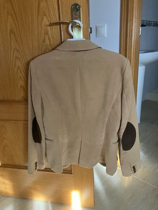 Americana Zara Beige Talla M