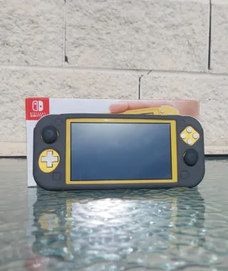 INUTILIZZATO | Switch Lite