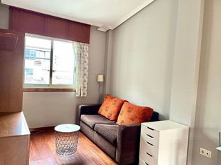 Piso en alquiler en Cuatro Caminos - Plaza de la Cubela en Coruña (A)
