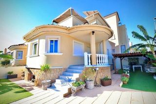 Chalet en venta en San Miguel de Salinas