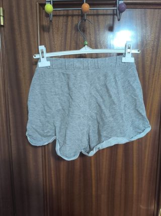 Pantalón corto H&M gris talla XS