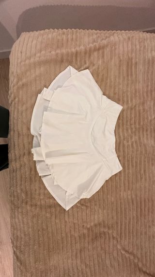 Falda pantalón deportiva Glowmode blanca, nueva 